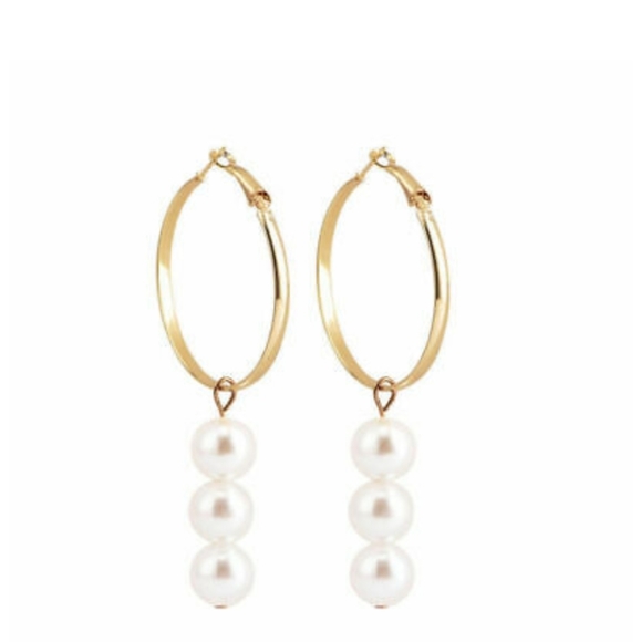 RHINESTONE CRYSTAL PEARL HOOP EARRINGS - Picture 3 of 3